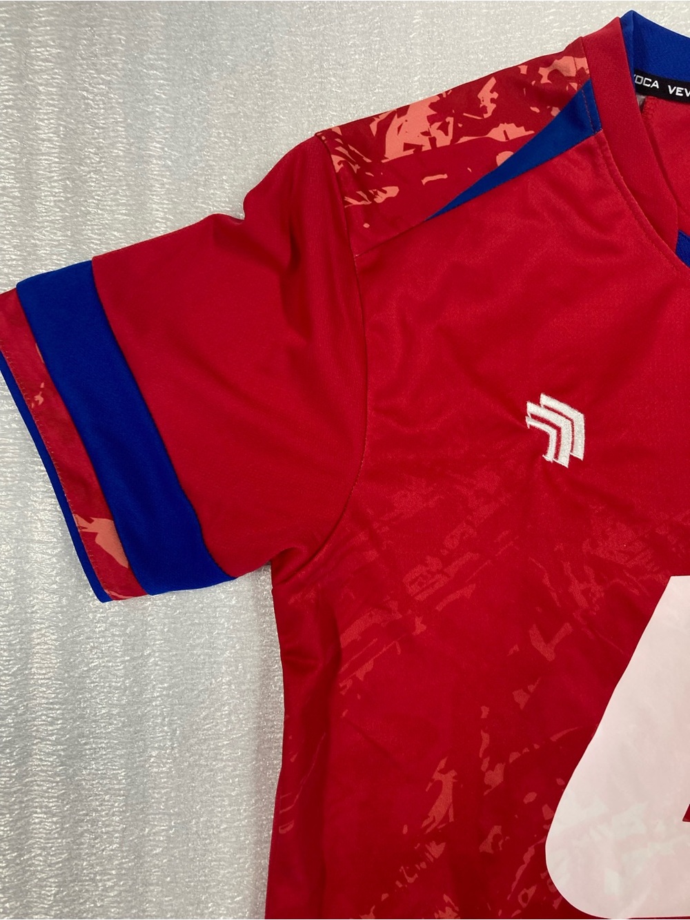 Unbranded Red Men’s Athletic Jersey with Blue Accents - Picture 3 of 9